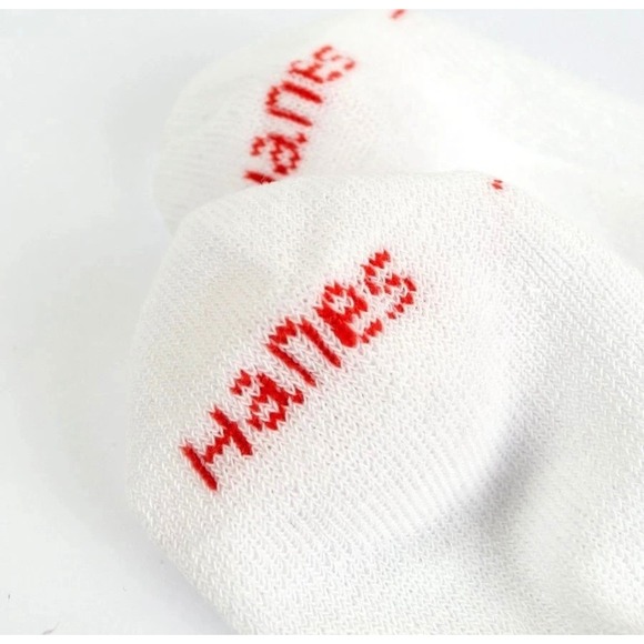 Supreme X Hanes White Crew Socks 4 Pairs 8 Socks Cushion Size 6-12 Authentic New - Picture 3 of 6